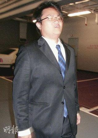 美女老师被人操的相关介绍