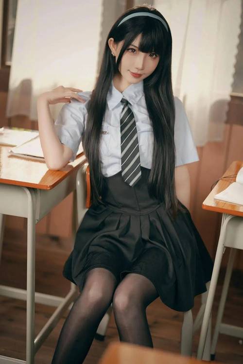 勾引女秘书的相关介绍