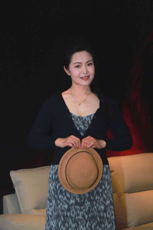 懂色av粉嫩av绯红av的相关介绍