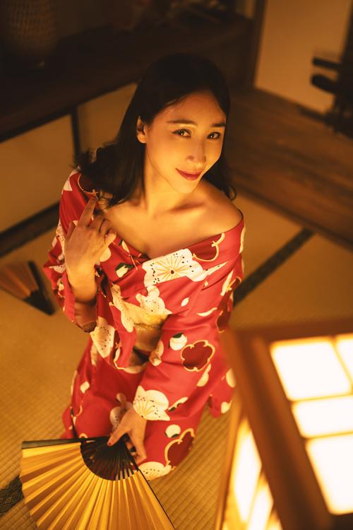 92福利午夜的相关介绍