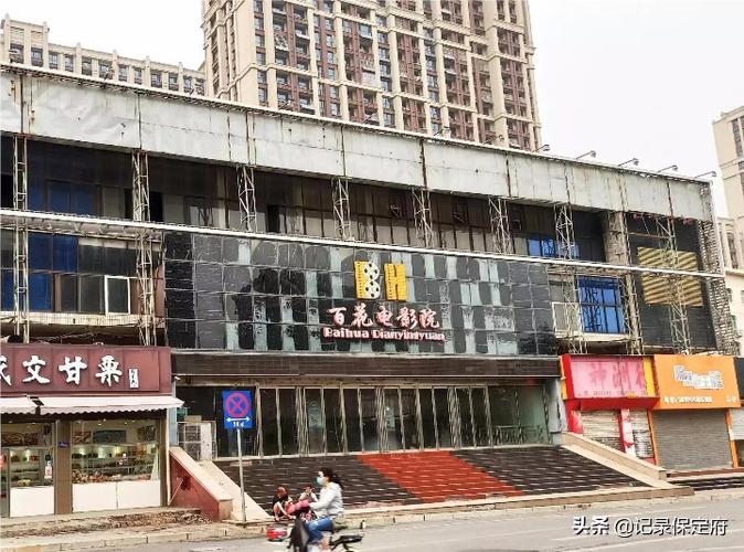 褐色影院：重温经典老电影，沉浸式体验怀旧影像与独立影片推荐