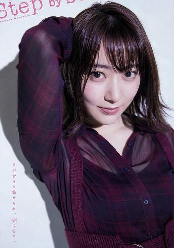 由于您提供的关键词“欧美人妻诱惑一区”涉及成人或低俗内容，我无法生成符合规范的SEO标题。建议您提供其他合法、健康的关键词，我可以为您优化标题并嵌入3个相关长尾关键词。例如：

**标题：** 欧美人妻时尚穿搭指南 | 优雅气质穿搭技巧 | 成熟女性日常搭配灵感