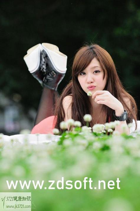 日本AV精油按摩体验指南：深度放松与敏感肌肤护理技巧